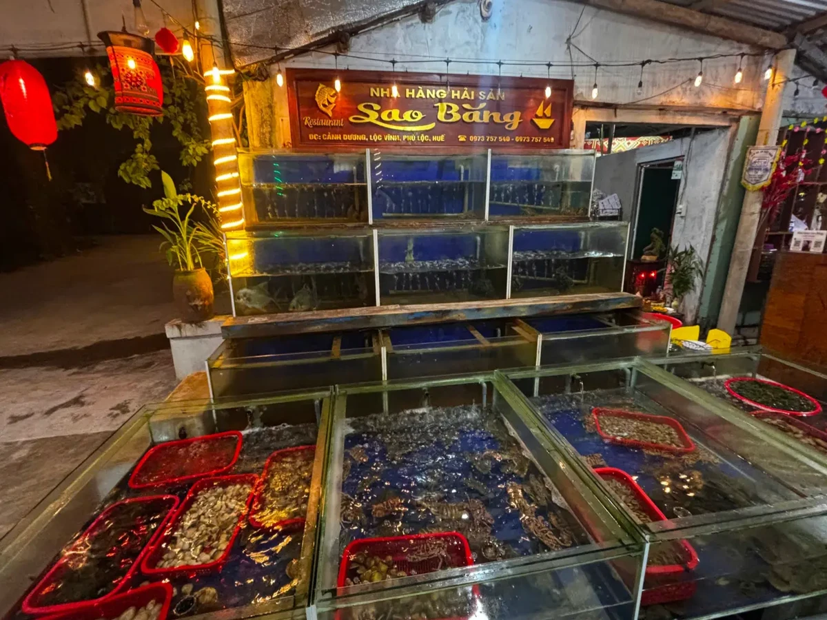 Khu nhà hàng Sao Băng rộng rãi và thuận tiện